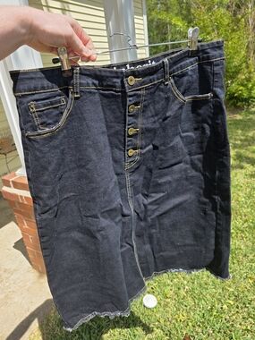 Inherit Clothing Co. 'Chloe' Black Denim Skirt with Contrast Stitching